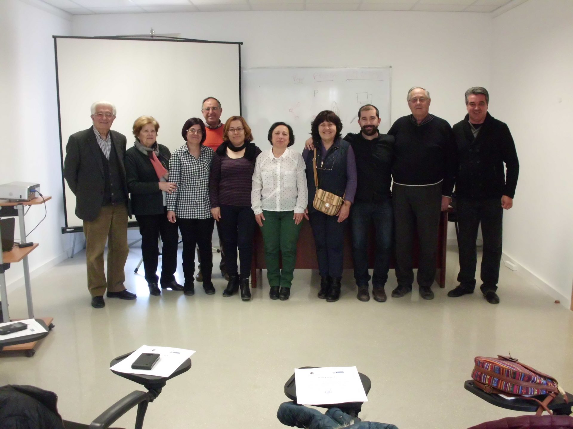 CLAUSURA DEL CURSO BÁSICO DE “INFORMÁTICA, INTERNET Y REDES SOCIALES”